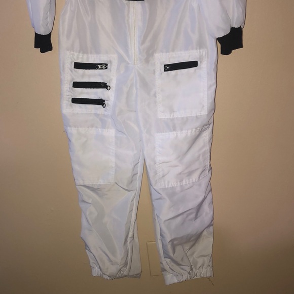Astronaut Costume - Picture 2 of 6